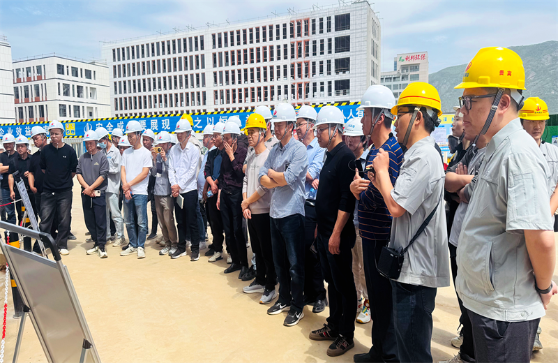 2025年4月17日，由莆田市涵江区住房和城乡建设局主办、w66旗舰厅三建承办的钢筋安装工程质量防控现场交流会在联东U谷·涵江海峡智造产业谷一期成功召开。